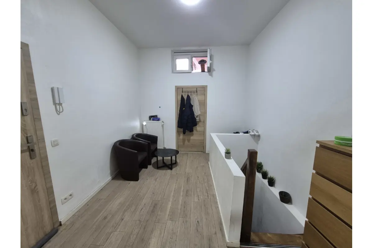 Appartement à  à Anderlecht 1070 190000.00€ 1 chambres 83.00m² - annonce 712398