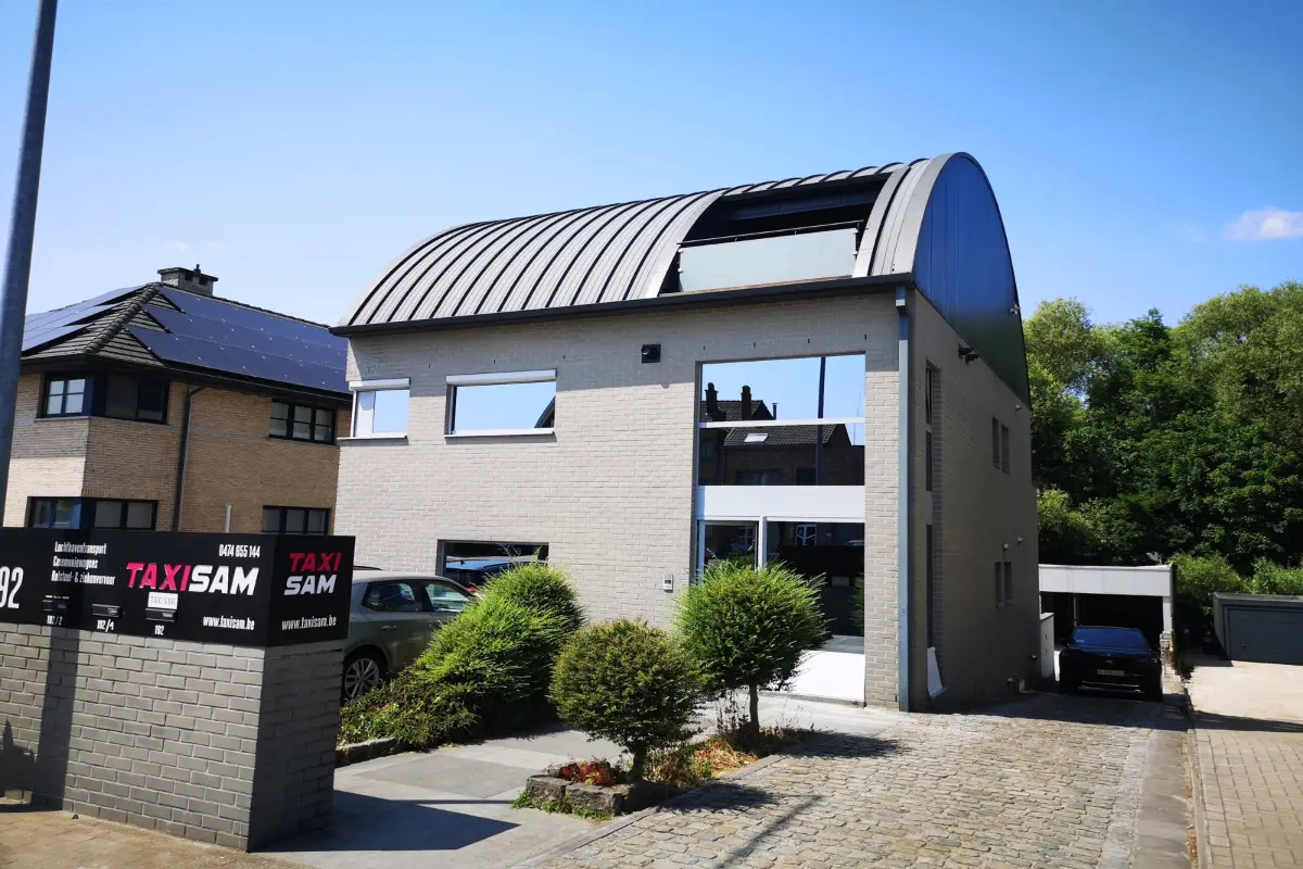 Immeuble de rapport - Immeuble à appartement à vendre à Ninove 9400 748500.00€  chambres 300.00m² - annonce 612614