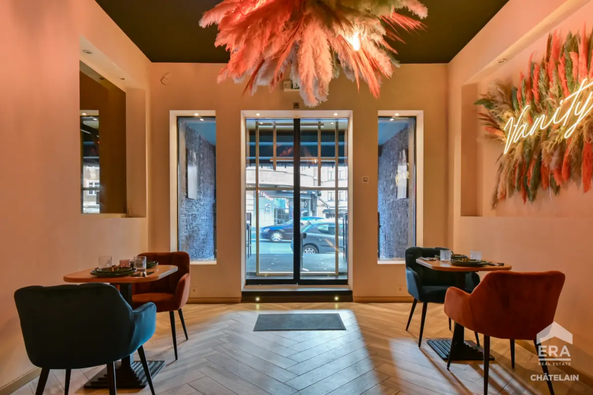 Handelszaak te  koop in Elsene 1050 375000.00€ 0 slaapkamers 145.00m² - Zoekertje 612824