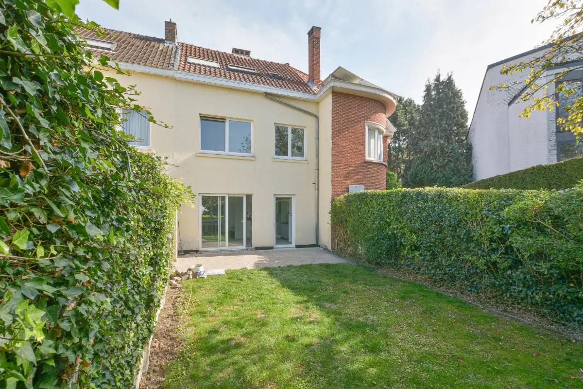 Huis te  in Sint-Pieters-Woluwe 1150 2250.00€ 3 slaapkamers 126.00m² - Zoekertje 613519