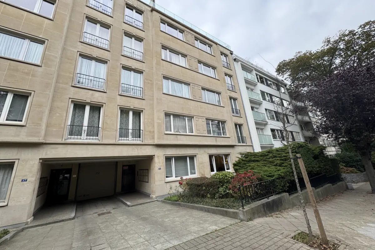 Appartement te  koop in Elsene 1050 510000.00€ 3 slaapkamers 122.00m² - Zoekertje 613839