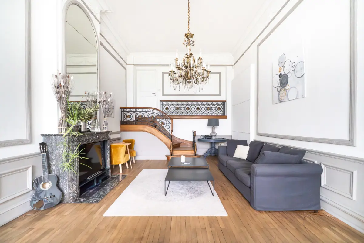 Rez-de-chaussée à  à Ixelles 1050 885000.00€ 5 chambres 237.00m² - annonce 613392