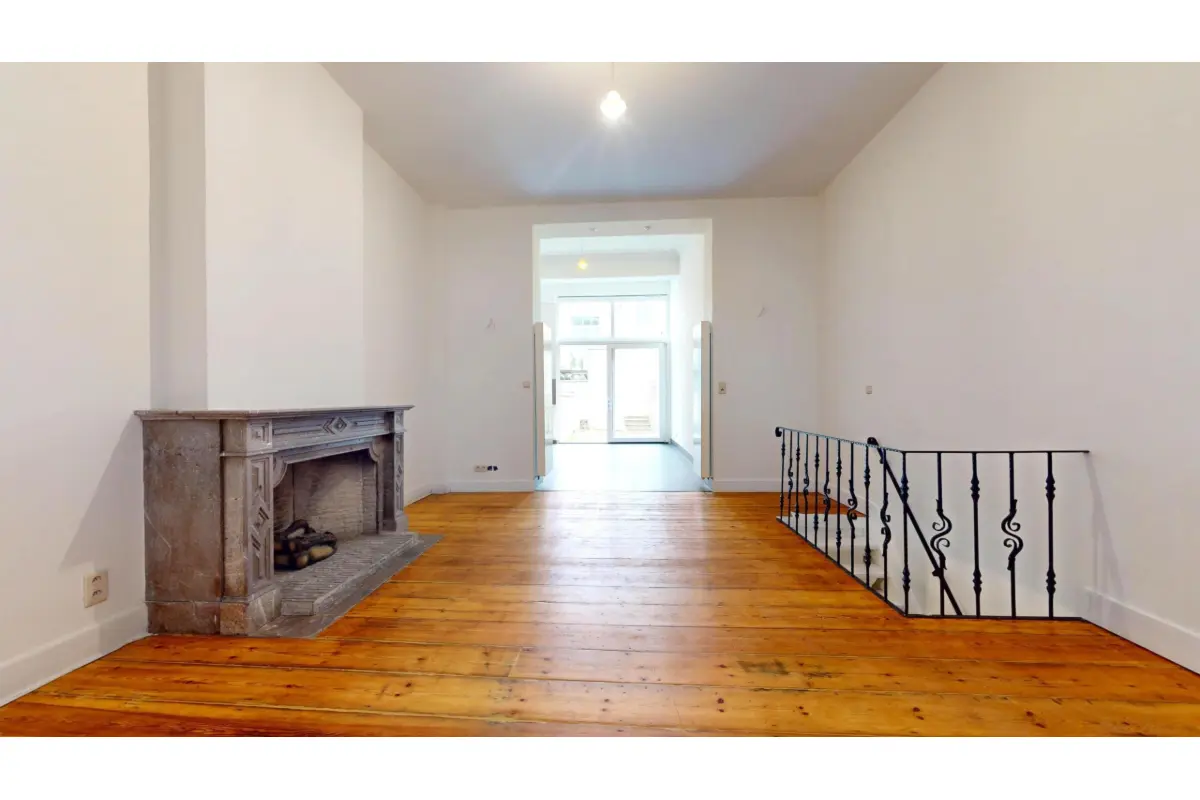 Benedenverdieping te  koop in Brussel 1000 679000.00€ 2 slaapkamers 135.00m² - Zoekertje 613543