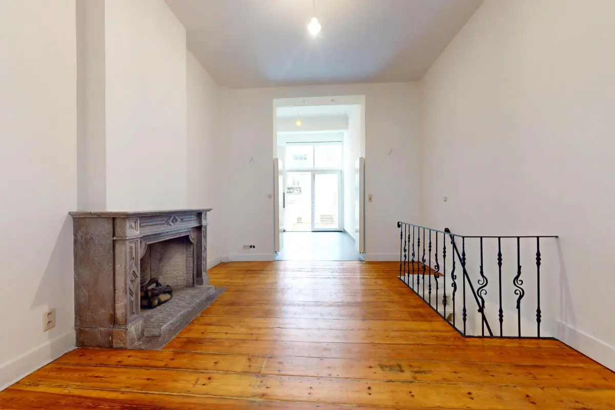 Benedenverdieping te  koop in Brussel 1000 679000.00€ 2 slaapkamers 135.00m² - Zoekertje 613543