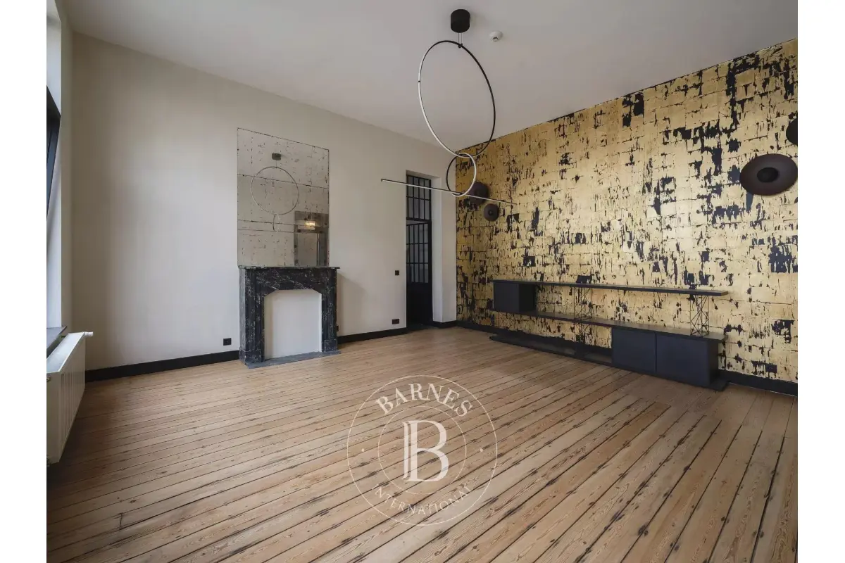 Commerce à vendre à Saint-Gilles 1060 390000.00€  chambres 150.00m² - annonce 613361