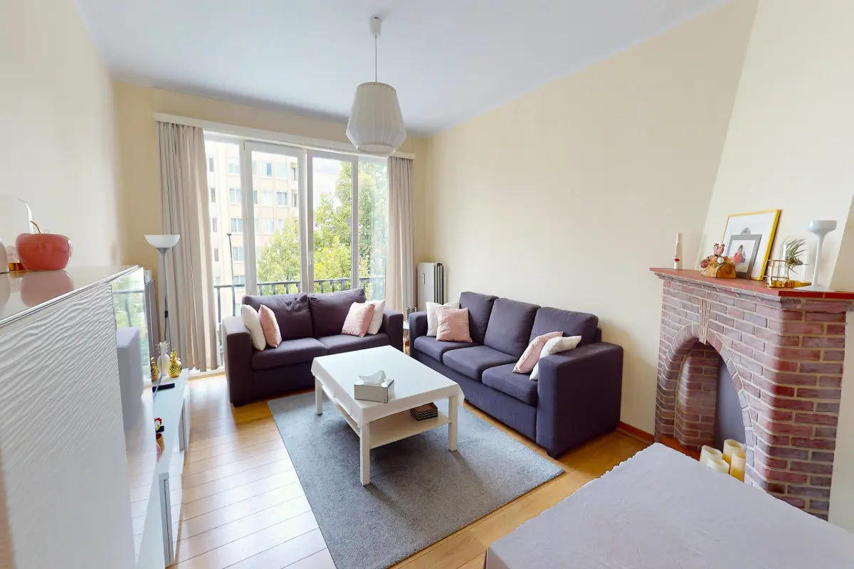 Appartement à louer à Woluwe-Saint-Lambert 1200 900.00€ 1 chambres 70.00m² - annonce 614068