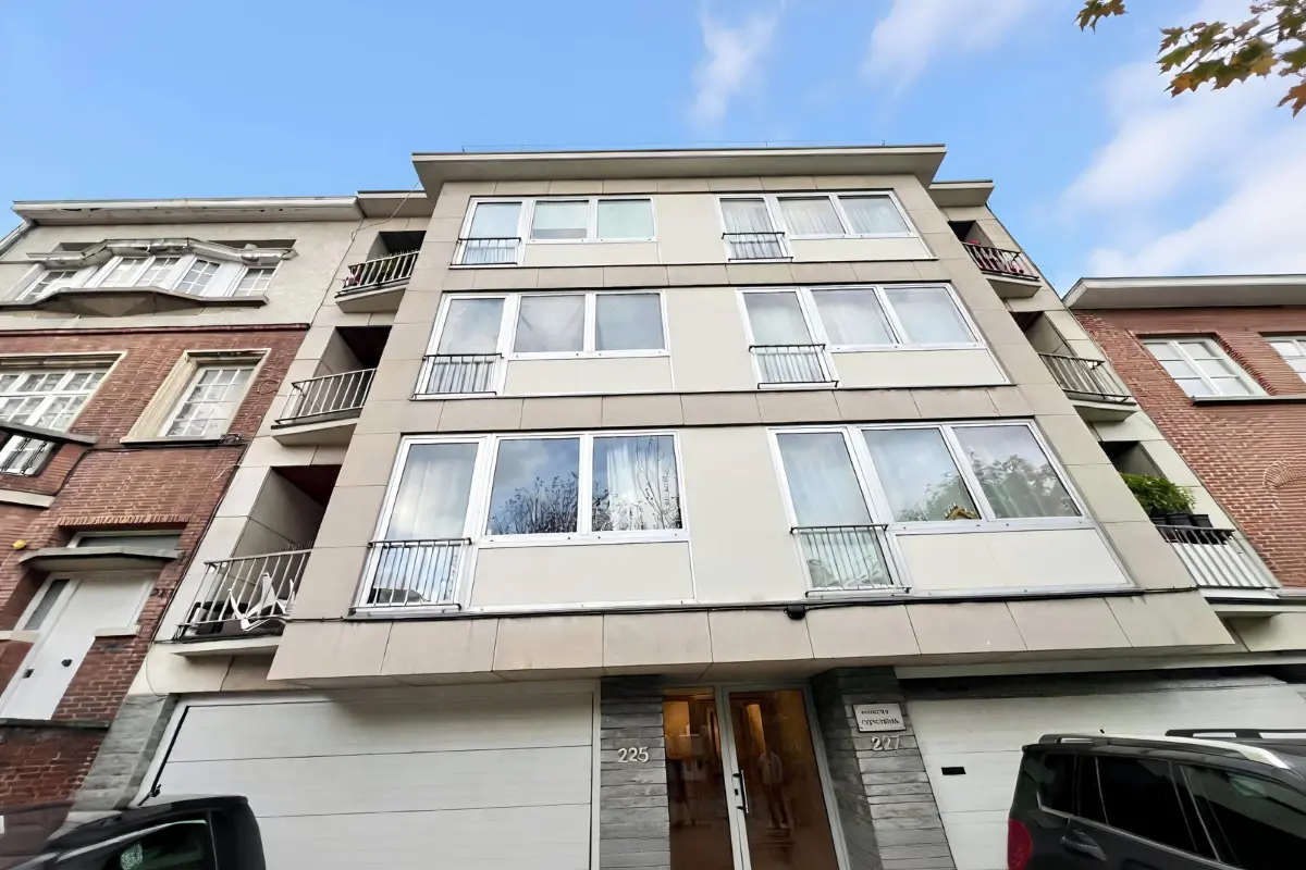 Appartement à louer à Woluwe-Saint-Lambert 1200 1400.00€ 2 chambres 87.00m² - annonce 613601