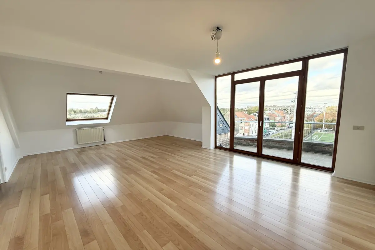 Appartement à louer à Woluwe-Saint-Pierre 1150 1300.00€ 2 chambres 97.00m² - annonce 613536