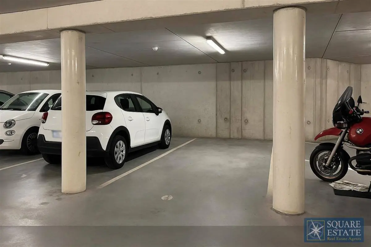 Parking & garage te  huur in Wemmel 1780 100.00€  slaapkamers m² - Zoekertje 613609