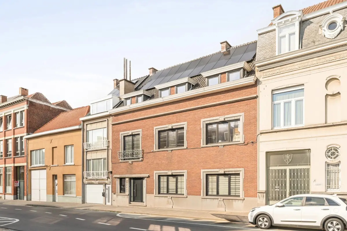 Maison de maître à vendre à Renaix 9600 350000.00€ 7 chambres 420.00m² - annonce 613645