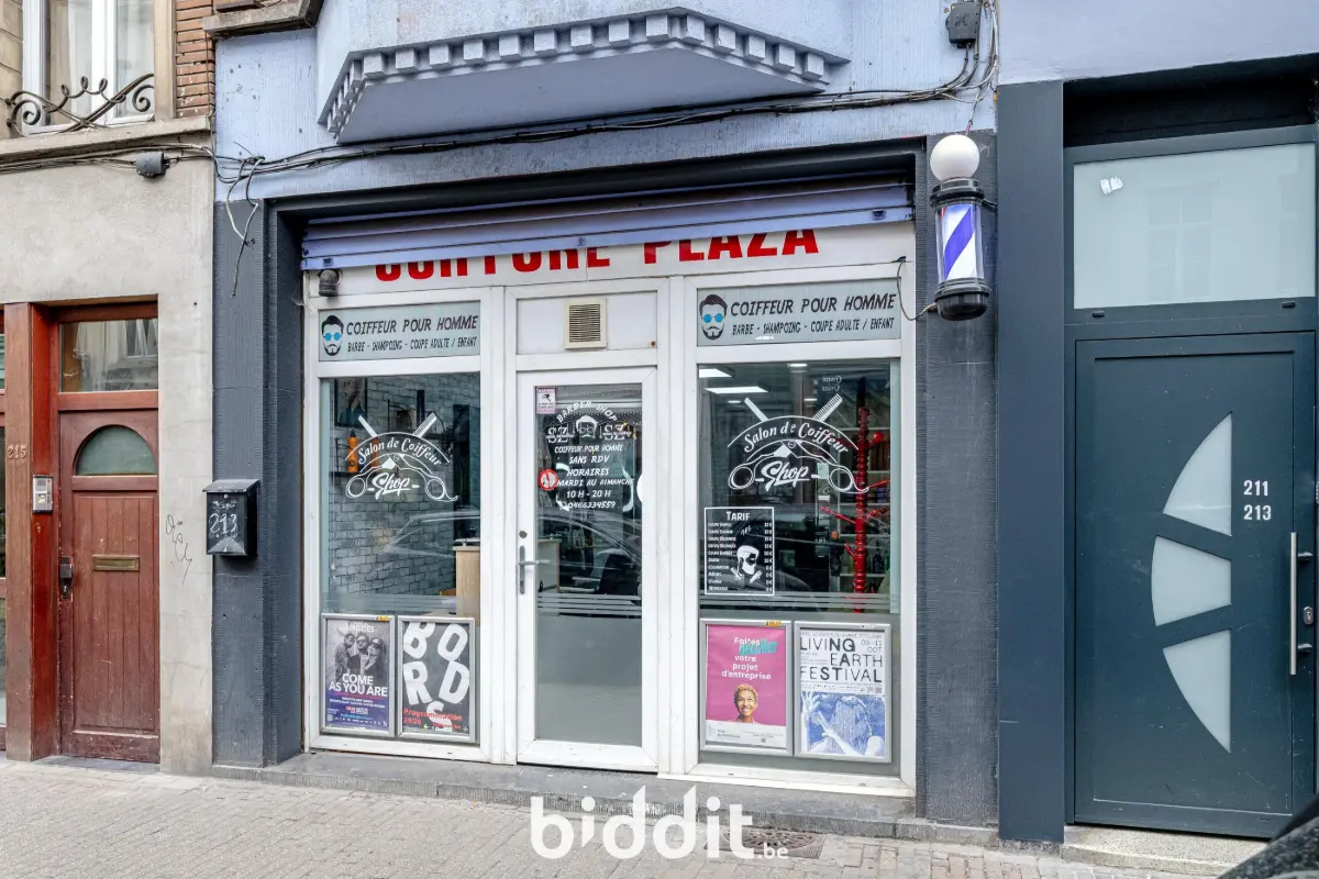 Handelszaak te  koop in Brussel 1000 135000.00€  slaapkamers m² - Zoekertje 614041