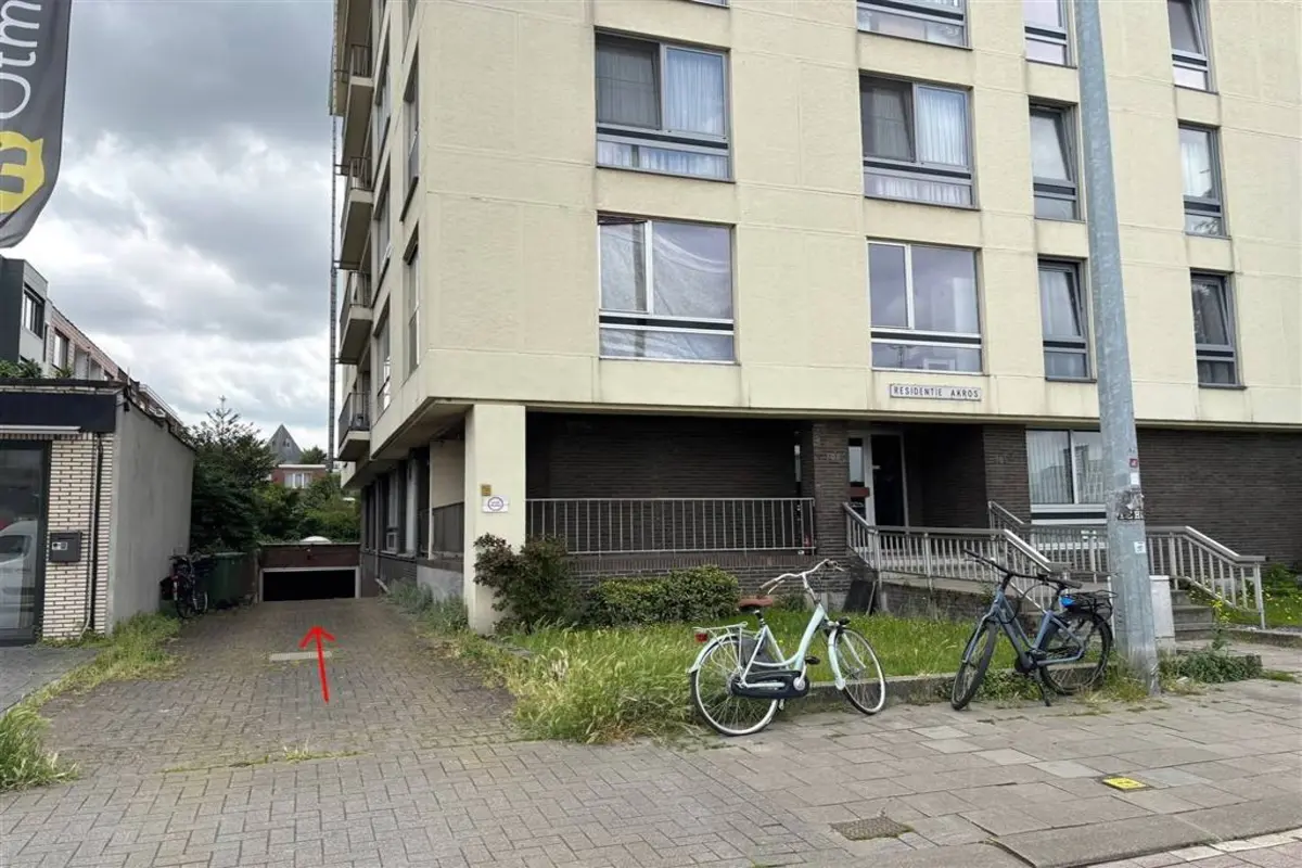 Parking à vendre à Deurne 2100 30000.00€  chambres m² - annonce 613874