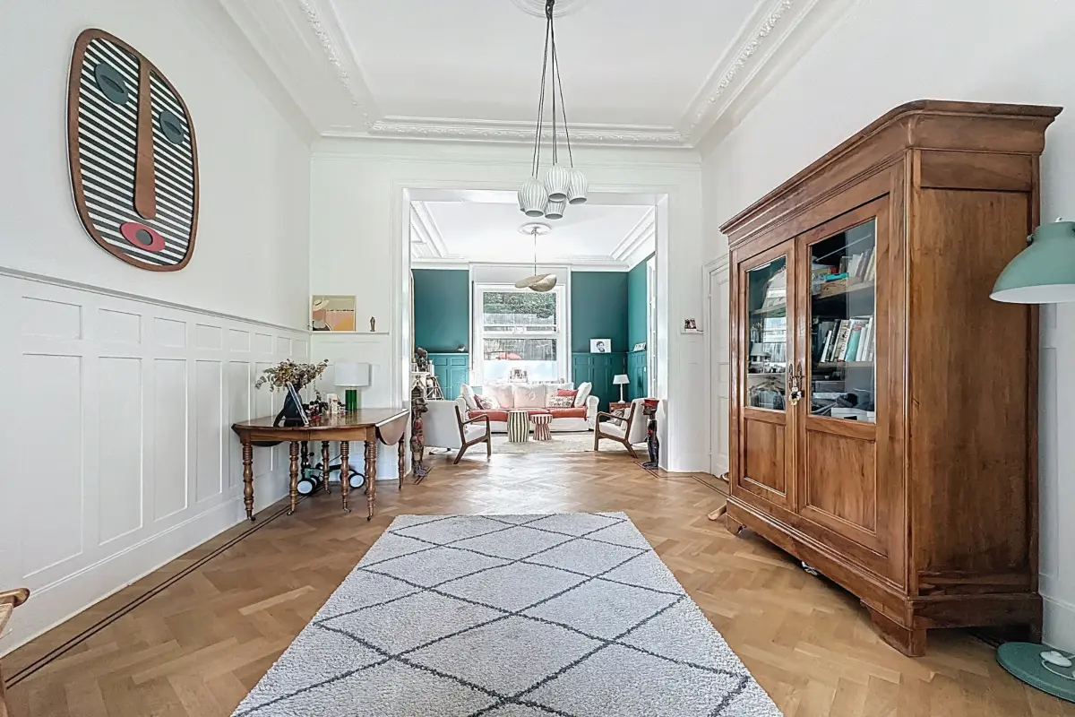 Huis te  in Ukkel 1180 995000.00€ 5 slaapkamers 210.00m² - Zoekertje 613757