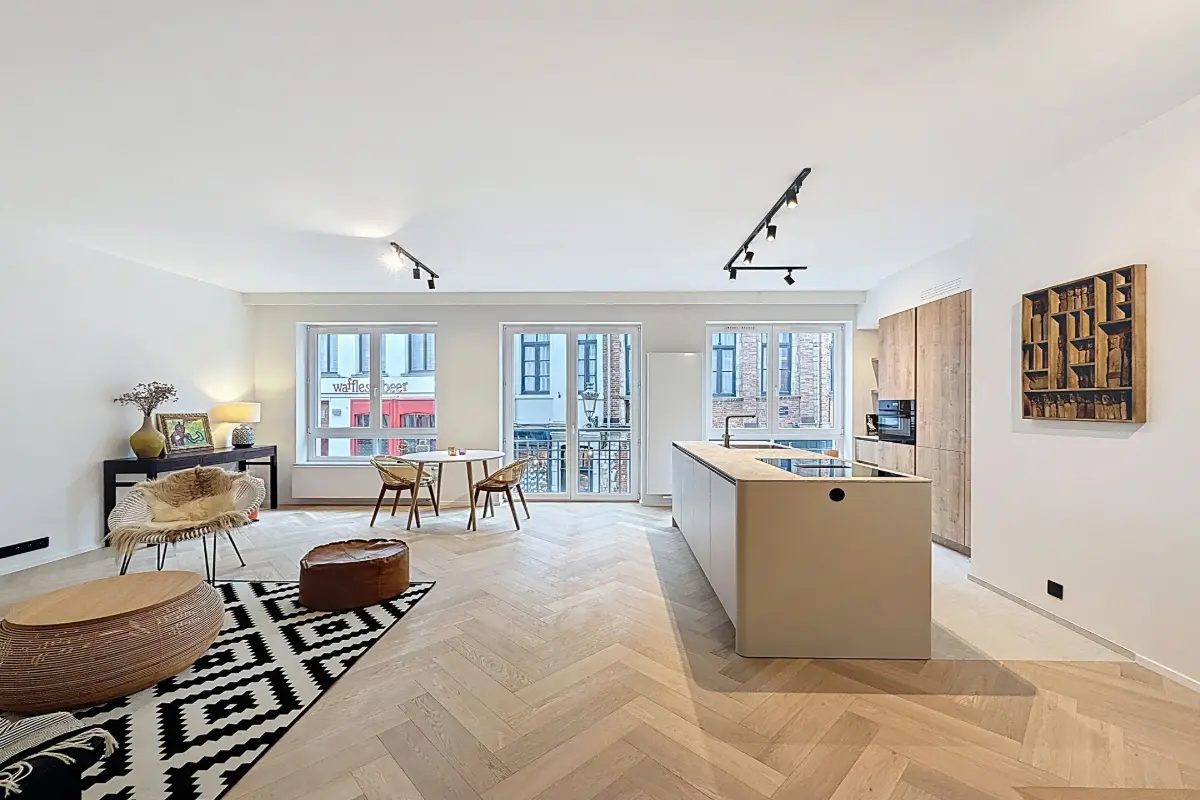 Appartement à  à Bruxelles 1000 1850.00€ 2 chambres 92.00m² - annonce 613992