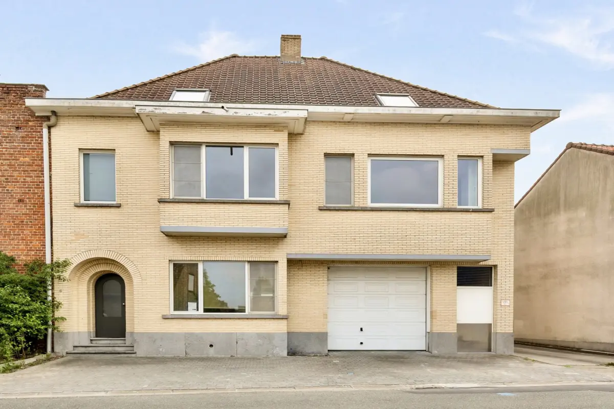 Maison de maître à vendre à Wielsbeke 8710 535000.00€ 4 chambres 500.00m² - annonce 614461