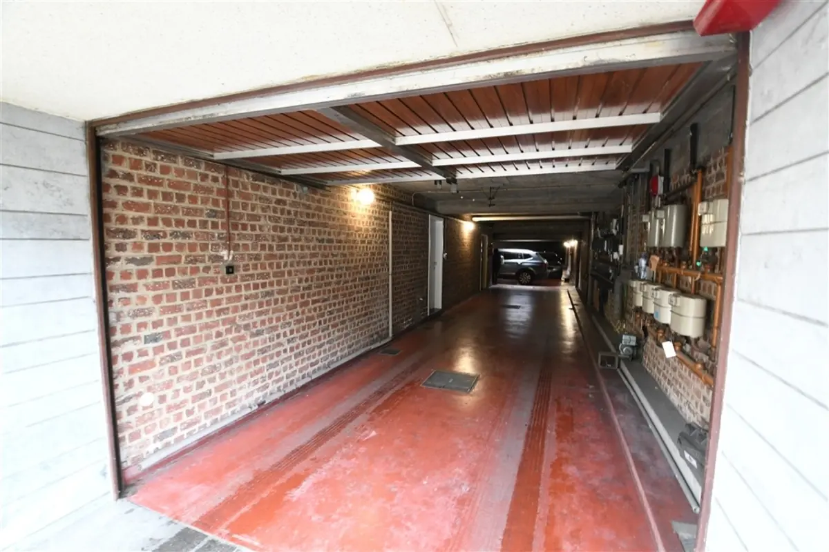 Parking & garage te  huur in Jette 1090 150.00€  slaapkamers m² - Zoekertje 614922