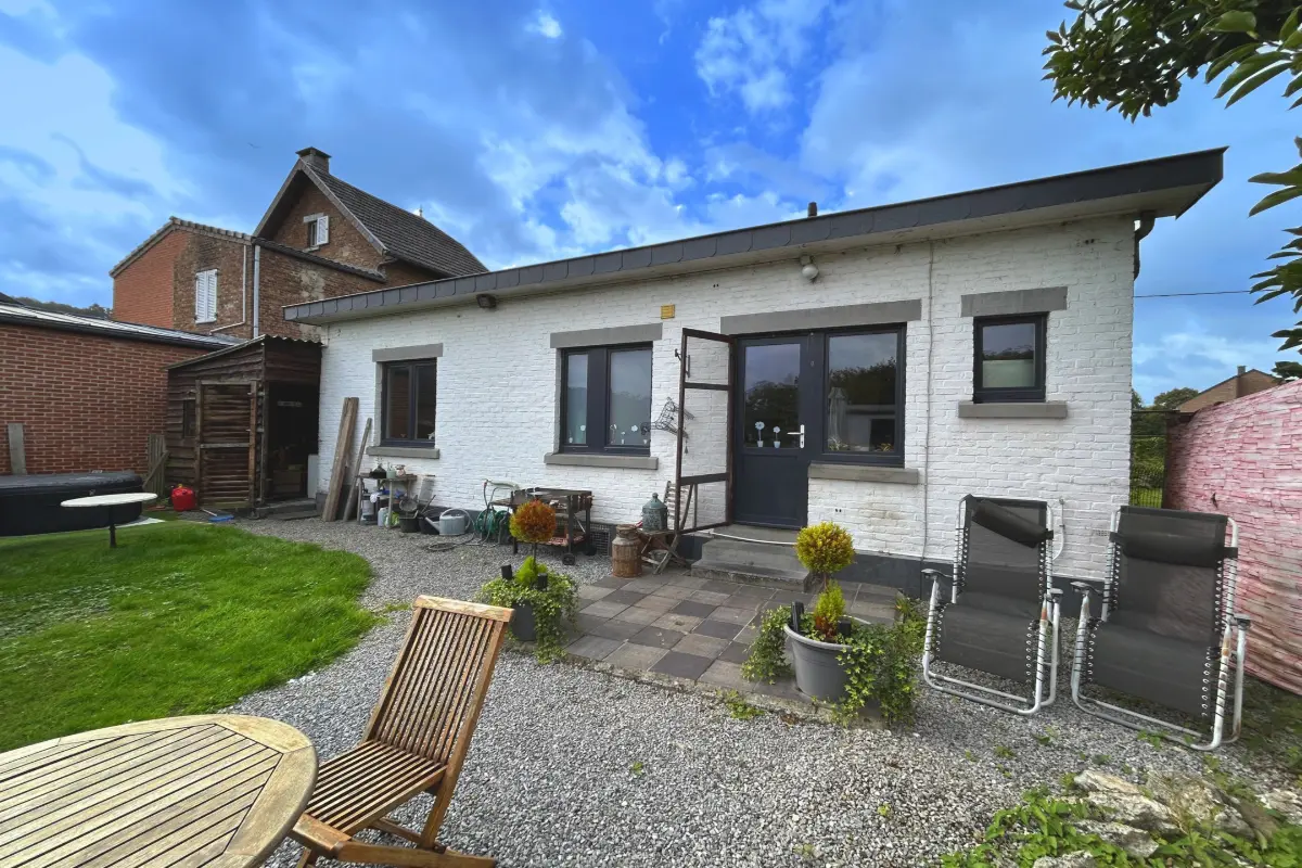 Bungalow à vendre à Hamoir 4180 169000.00€ 2 chambres 91.00m² - annonce 614421