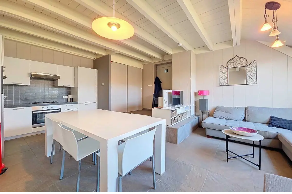 Maison de maître à vendre à Nieuport 8620 210000.00€ 2 chambres 54.00m² - annonce 614216