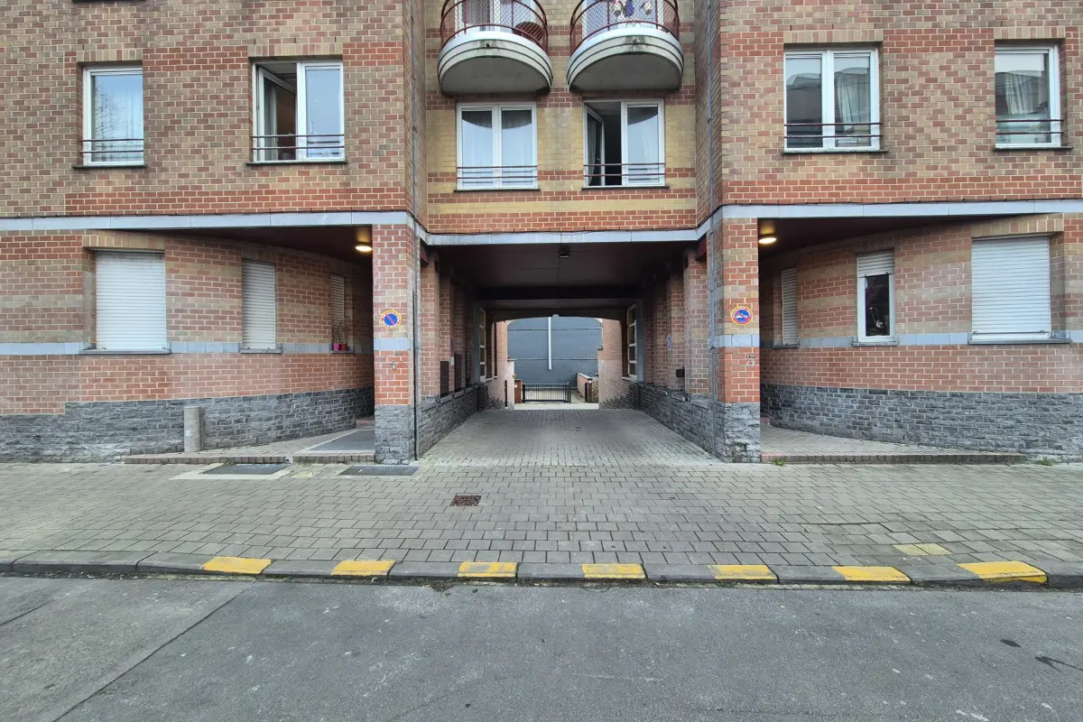 Parking à vendre à Forest 1190 25000.00€  chambres m² - annonce 614494
