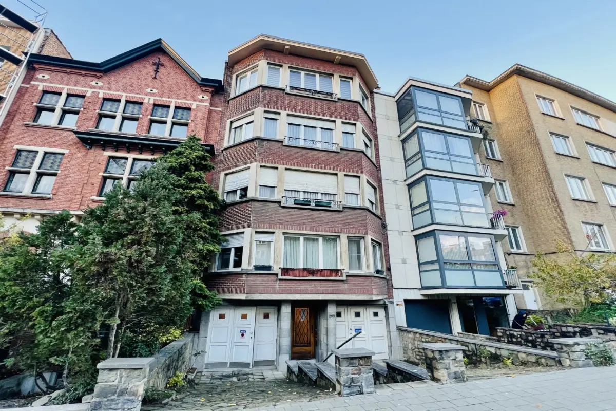 Appartement te  koop in Sint-Lambrechts-Woluwe 1200 340000.00€ 2 slaapkamers 80.00m² - Zoekertje 615600