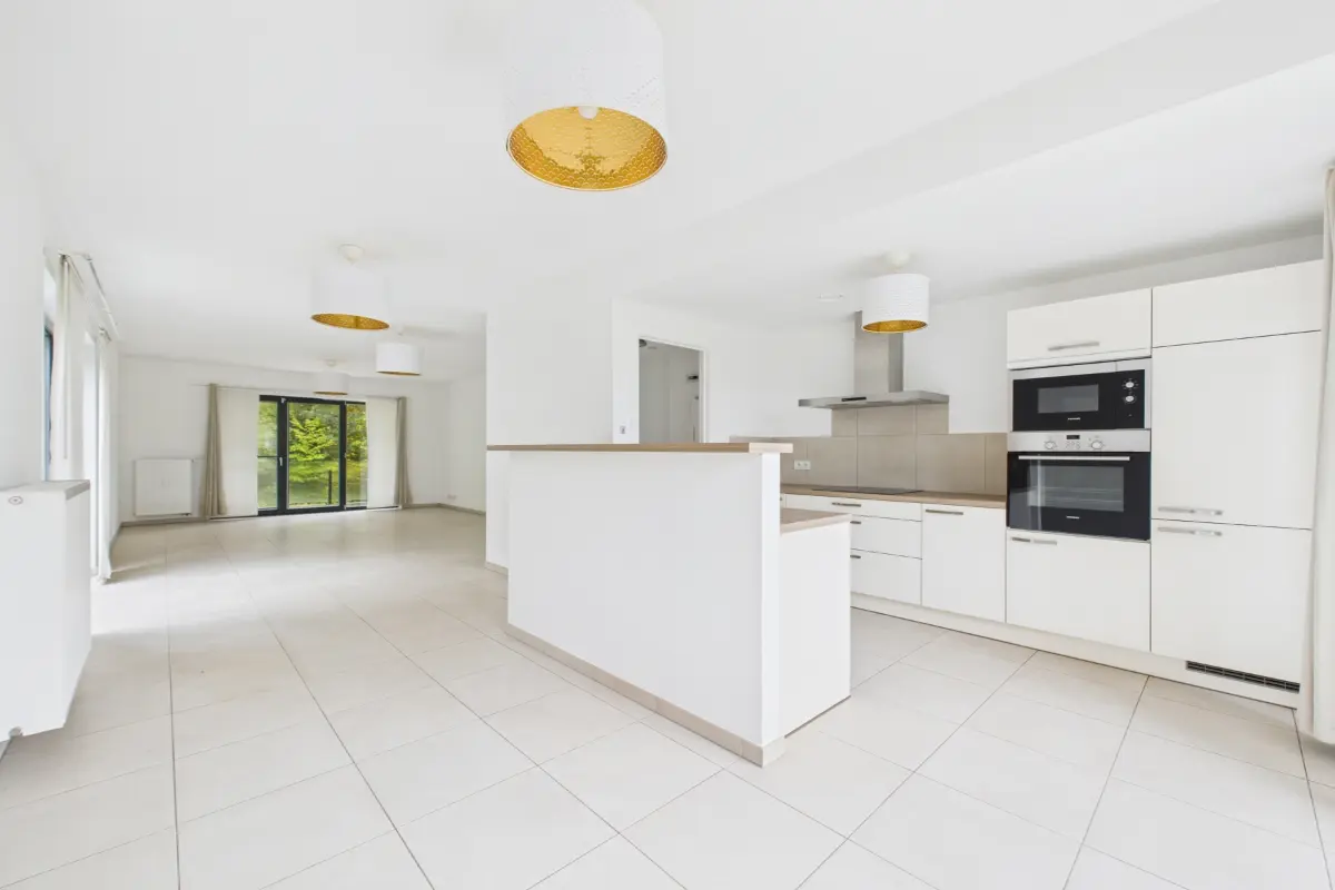 Appartement à louer à Uccle 1180 1890.00€ 4 chambres 130.00m² - annonce 615336