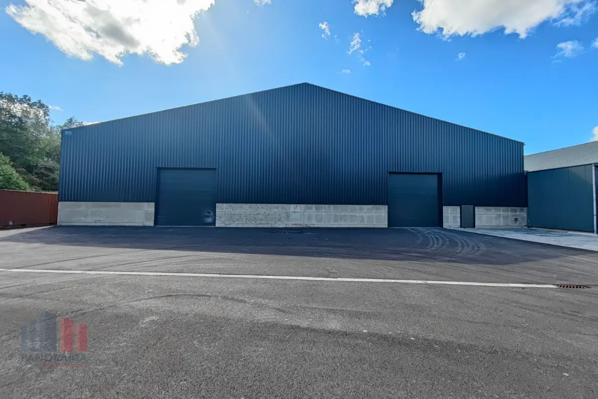 Commerce à louer à Oudenburg 8460 7000.00€  chambres 2124.00m² - annonce 615134