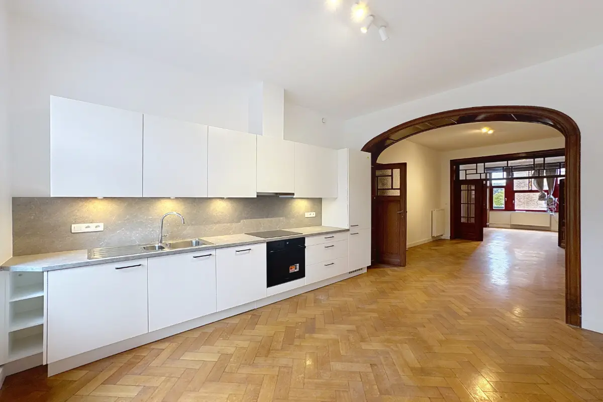 Benedenverdieping te  huur in Schaarbeek 1030 1850.00€ 2 slaapkamers 100.00m² - Zoekertje 615740