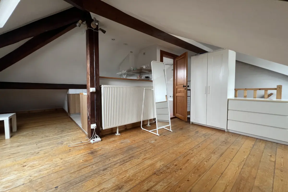 Appartement te  in Brussel 1000 750.00€ 1 slaapkamers 28.00m² - Zoekertje 615407