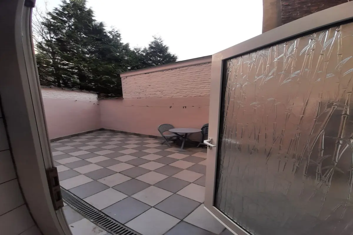 Huis te  koop in Sint-Joost-ten-Node 1210 447000.00€ 5 slaapkamers 170.00m² - Zoekertje 615208