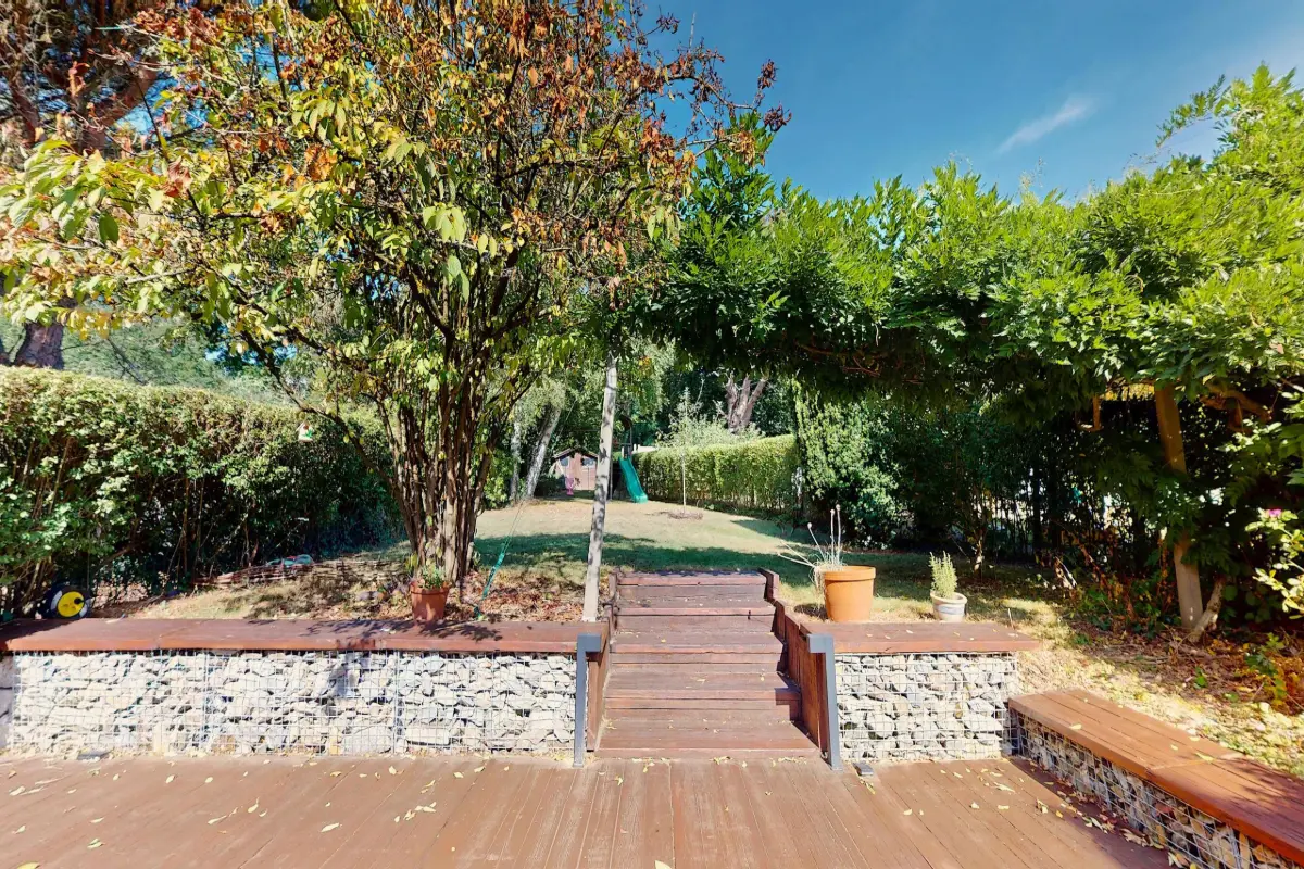 Maison à  à Woluwe-Saint-Lambert 1200 2200.00€ 3 chambres 125.00m² - annonce 615213