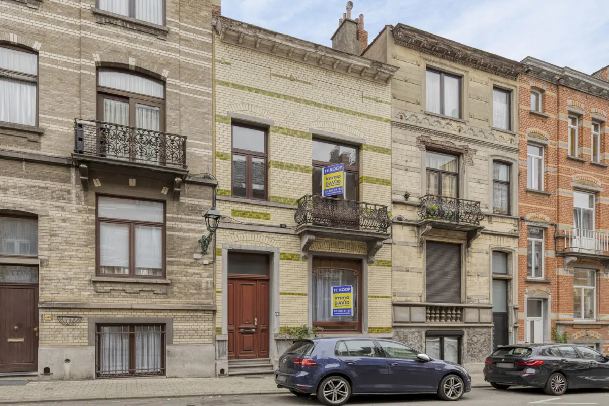 Maison de maître à vendre à Anderlecht 1070 399000.00€ 5 chambres 207.00m² - annonce 615231