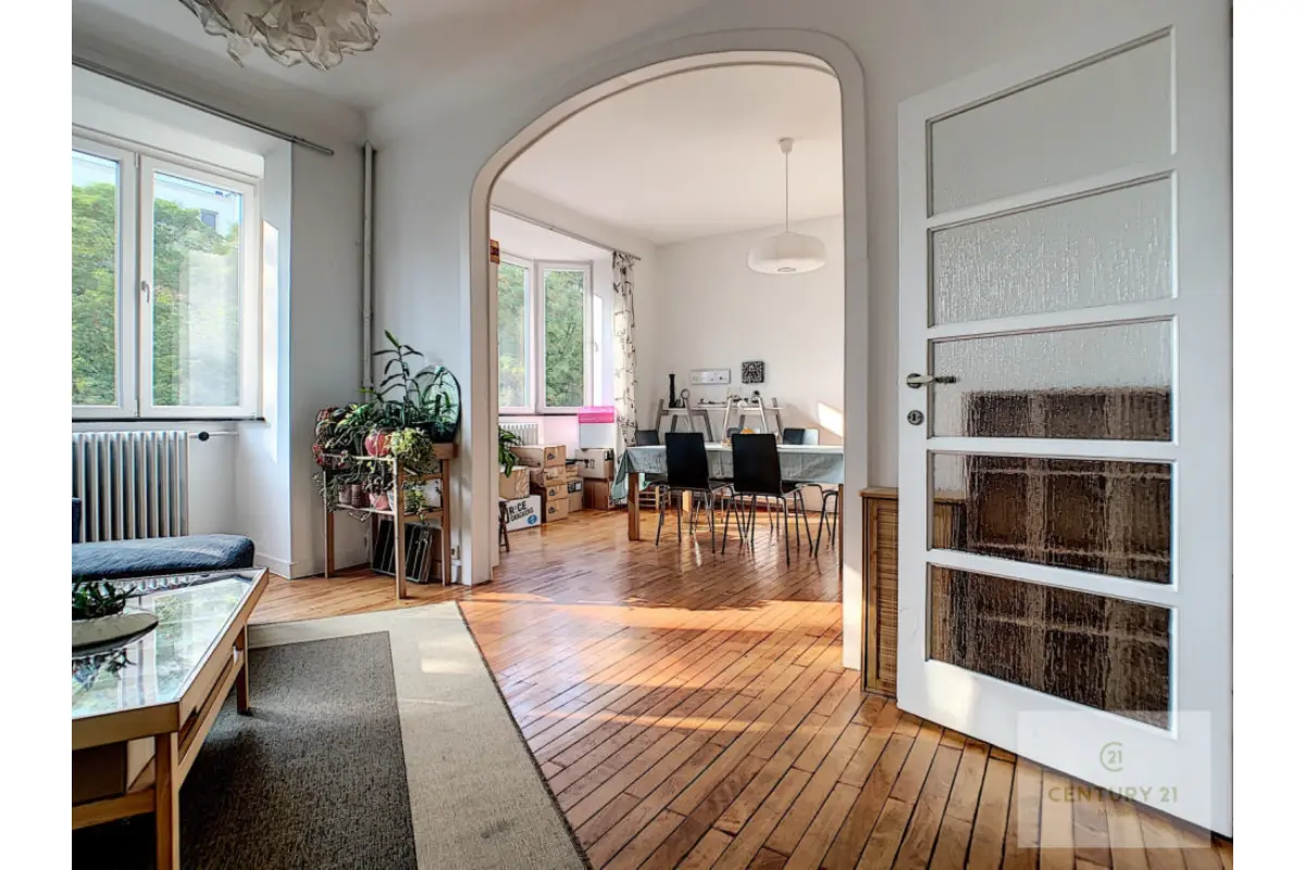 Appartement te  huur in Koekelberg 1081 1150.00€ 1 slaapkamers 85.00m² - Zoekertje 667679