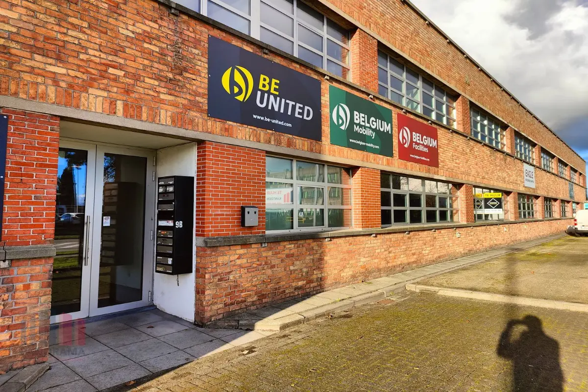 Commerce à louer à Bruges 8000 2500.00€  chambres 262.00m² - annonce 615149