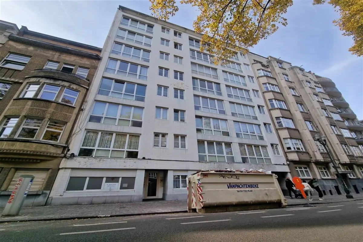 Appartement te  koop in Schaarbeek 1030 285000.00€ 2 slaapkamers 90.00m² - Zoekertje 615348