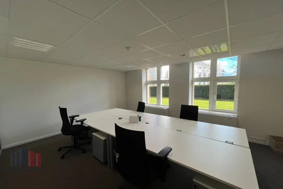 Commerce à louer à Merelbeke 9820 795.00€  chambres 18.00m² - annonce 615160