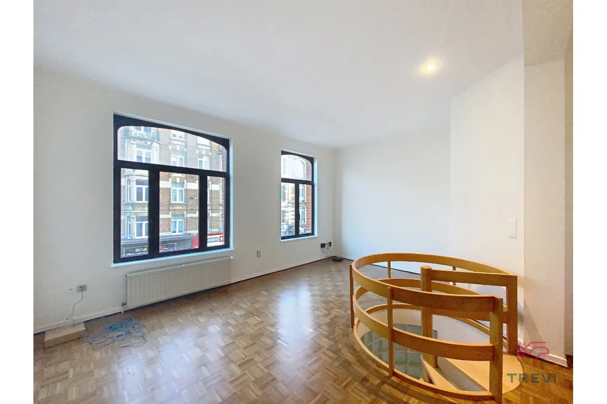 Duplex à louer à Etterbeek 1040 1100.00€ 1 chambres 75.00m² - annonce 616441