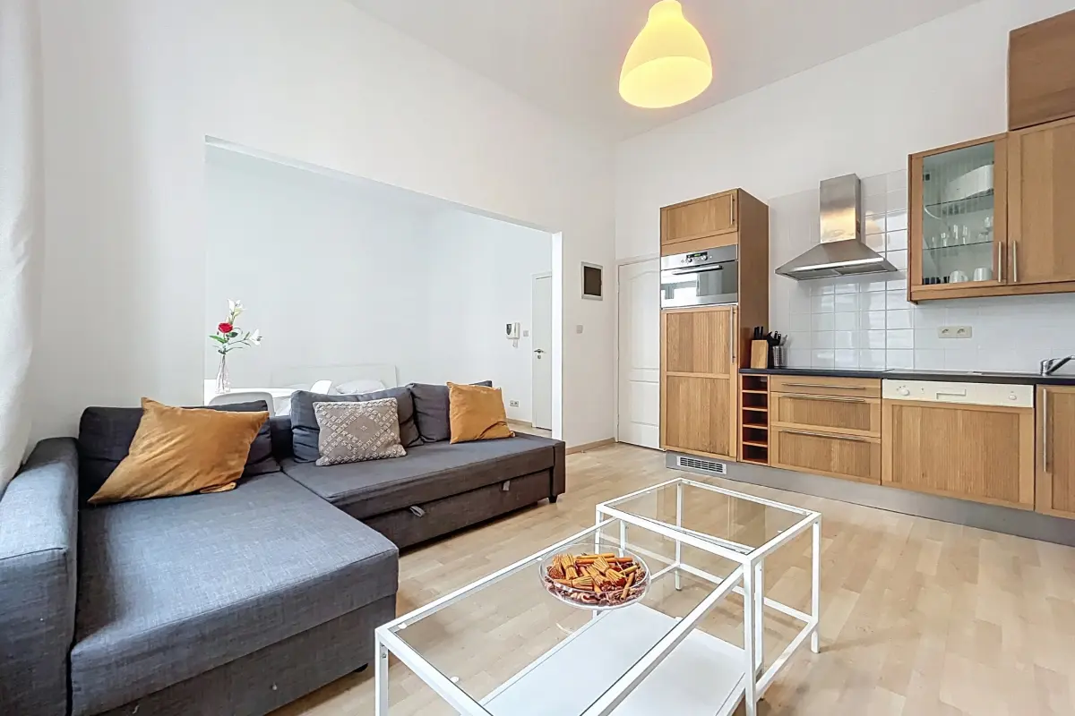 Studio te  huur in Brussel 1000 1000.00€  slaapkamers 40.00m² - Zoekertje 616066
