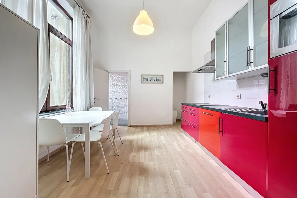 Studio te  huur in Brussel 1000 1000.00€  slaapkamers 40.00m² - Zoekertje 616063