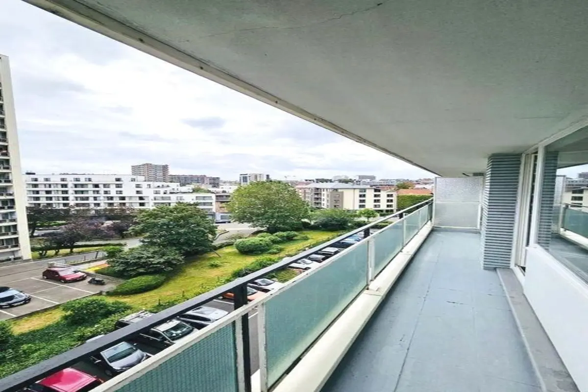 Appartement à louer à Evere 1140 980.00€ 1 chambres 52.00m² - annonce 616236