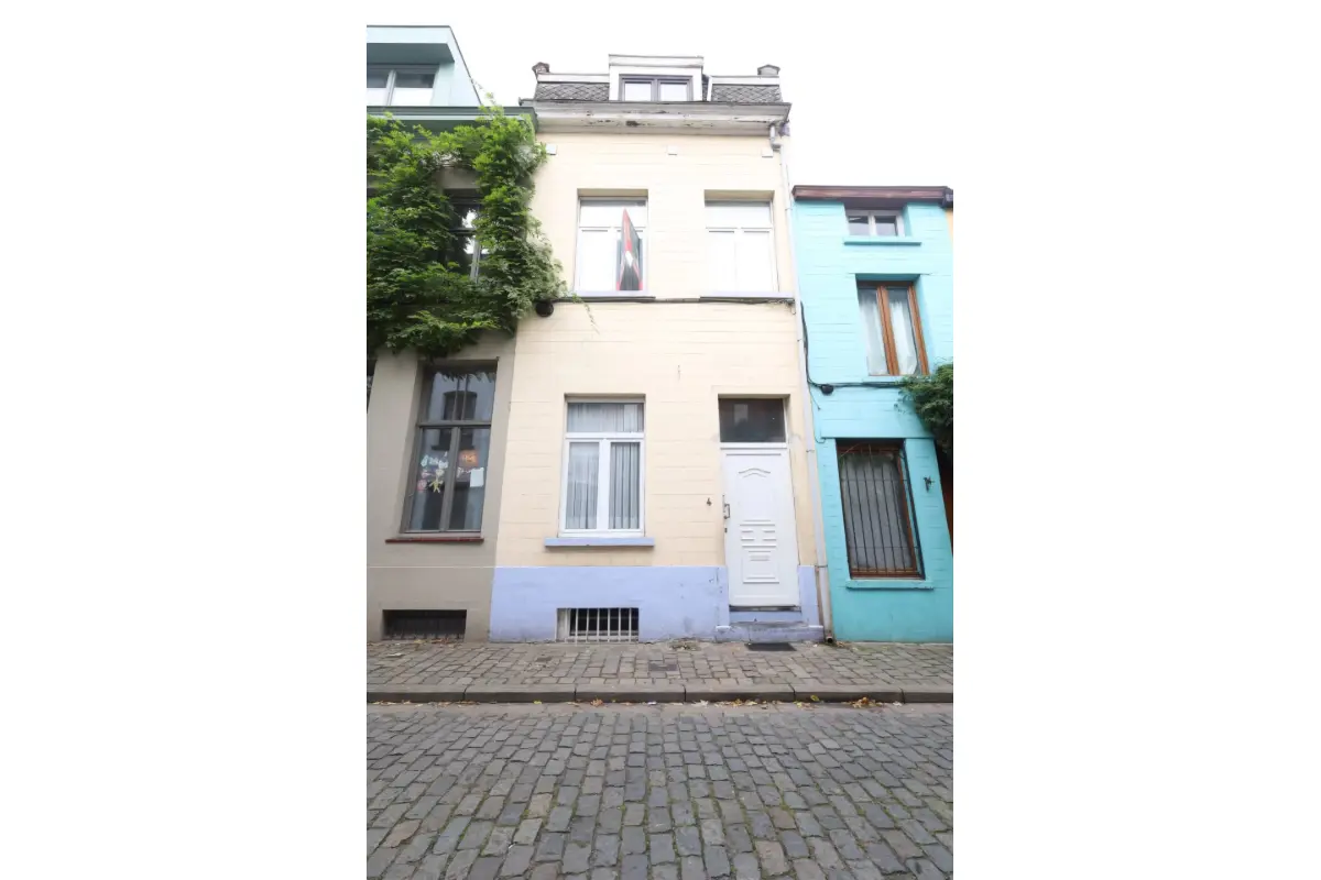 Maison à  à Molenbeek-Saint-Jean 1080 359000.00€ 4 chambres 133.00m² - annonce 616011