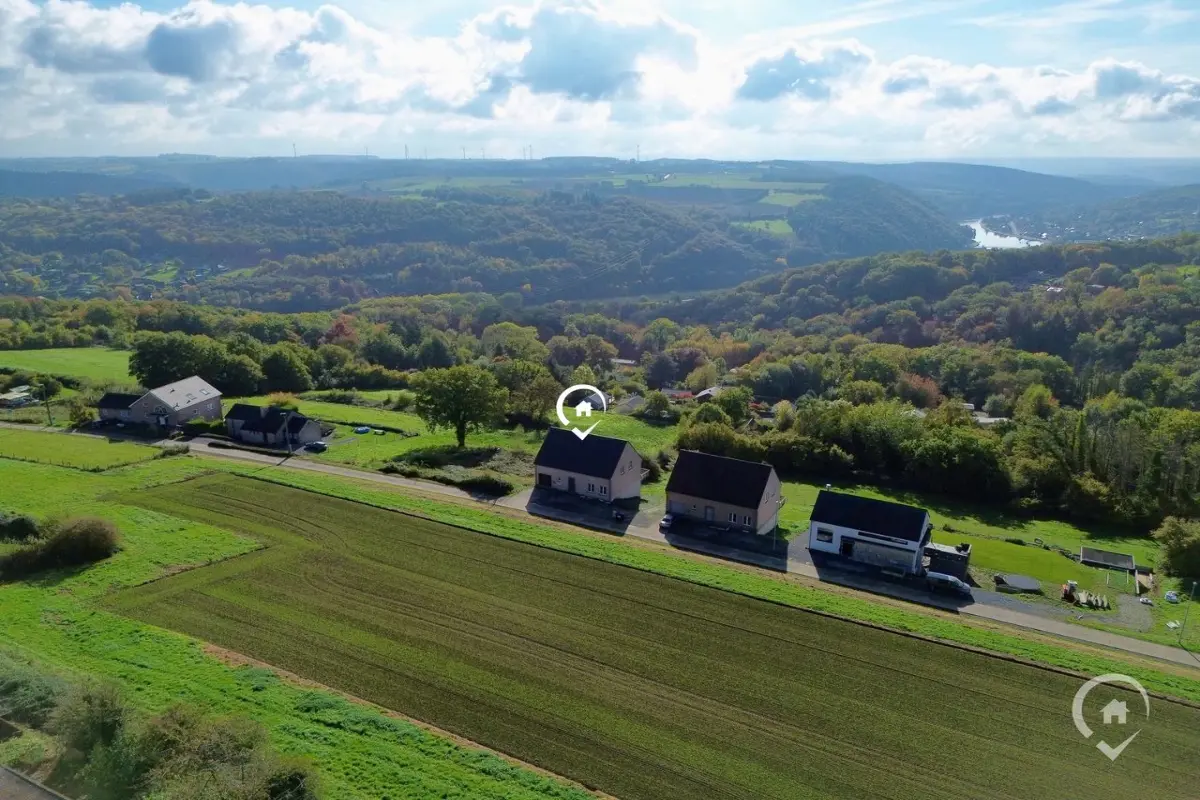 Villa à vendre à Hastière 5540 399000.00€ 7 chambres 235.00m² - annonce 616354