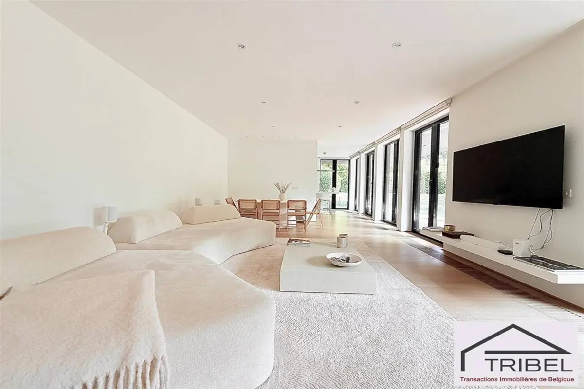 Appartement à louer à Uccle 1180 3700.00€ 3 chambres 178.00m² - annonce 617236