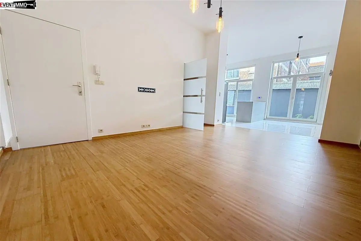 Rez-de-chaussée à vendre à Schaerbeek 1030 437500.00€ 2 chambres 111.00m² - annonce 617037