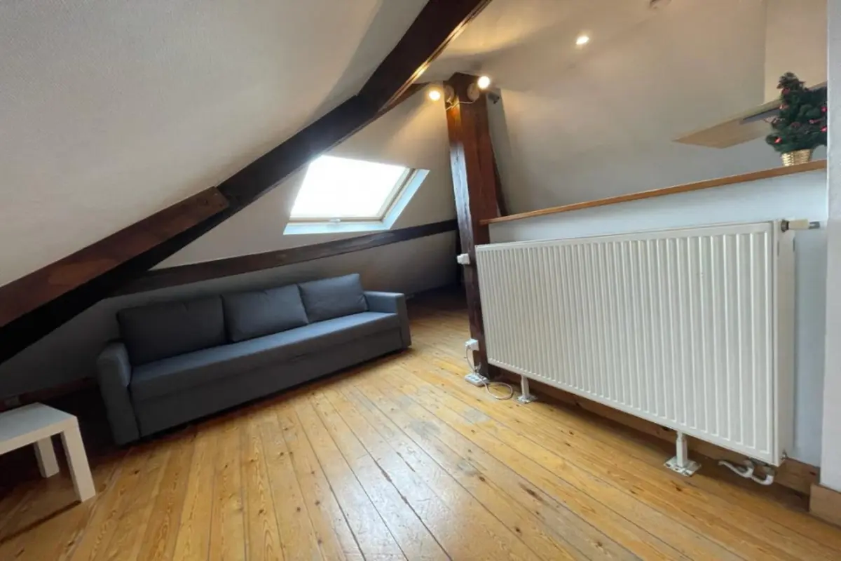 Studio te  huur in Brussel 1000 750.00€ 0 slaapkamers 28.00m² - Zoekertje 617249