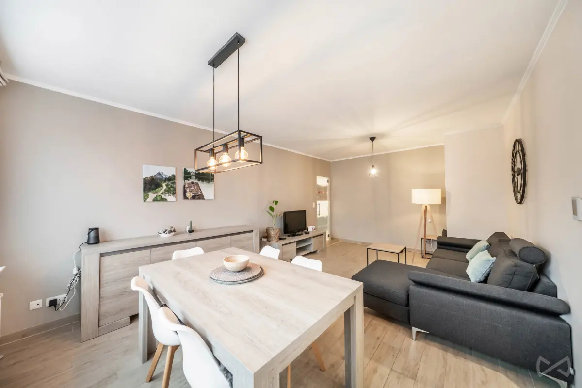 Appartement à  à Sint-Stevens-Woluwe 1932 275000.00€ 2 chambres 74.00m² - annonce 617161