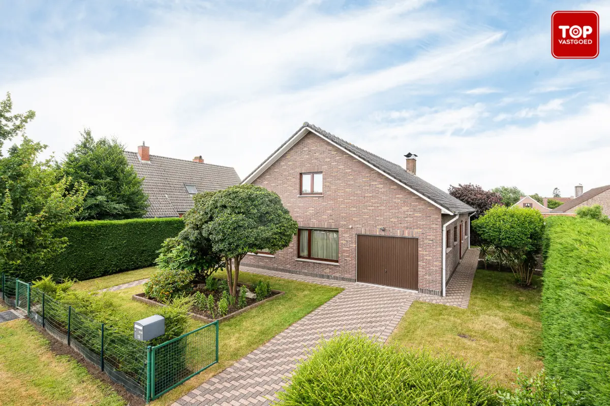 Villa à vendre à Lovendegem 9920 425000.00€ 3 chambres 262.00m² - annonce 617242