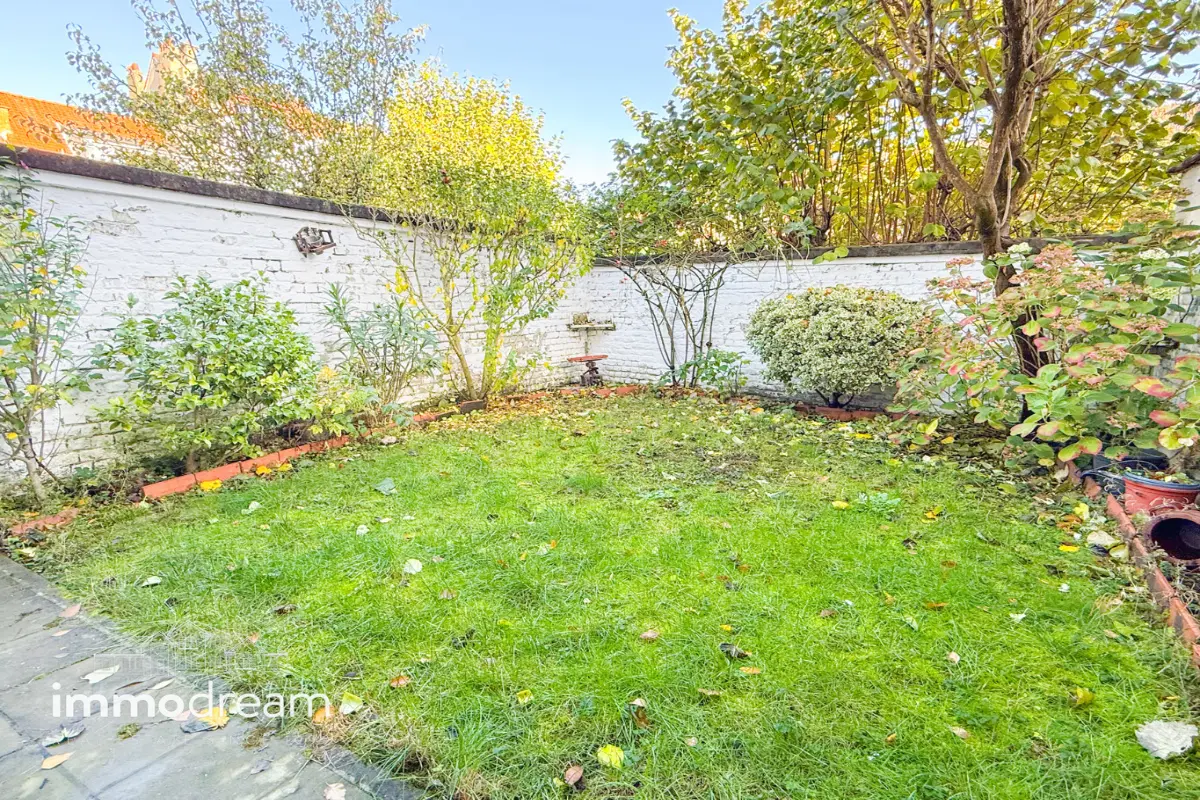 Huis te  koop in Sint-Gillis 1060 695000.00€ 4 slaapkamers 186.00m² - Zoekertje 617203