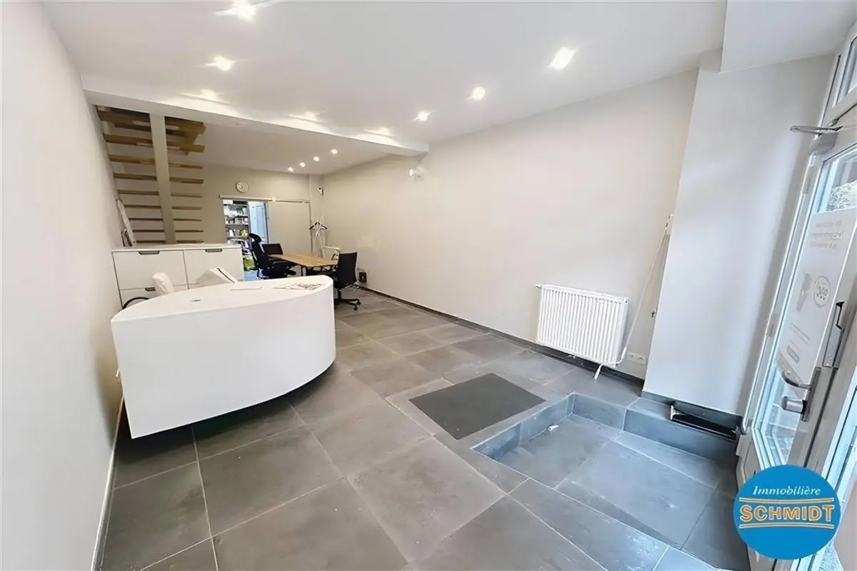 Immeuble de rapport - Immeuble à appartement à louer à Etterbeek 1040 1795.00€  chambres 78.00m² - annonce 616822