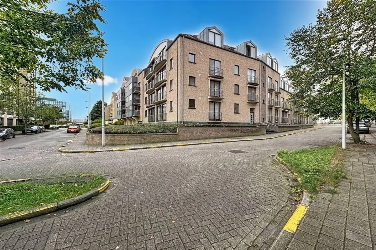 Appartement te koop in Anderlecht 1070 239000.00€ 1 slaapkamers 84.00m² - Zoekertje 617175