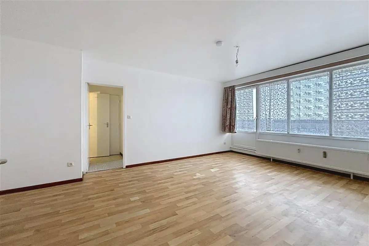 Appartement te  huur in Anderlecht 1070 800.00€ 1 slaapkamers 56.00m² - Zoekertje 617174